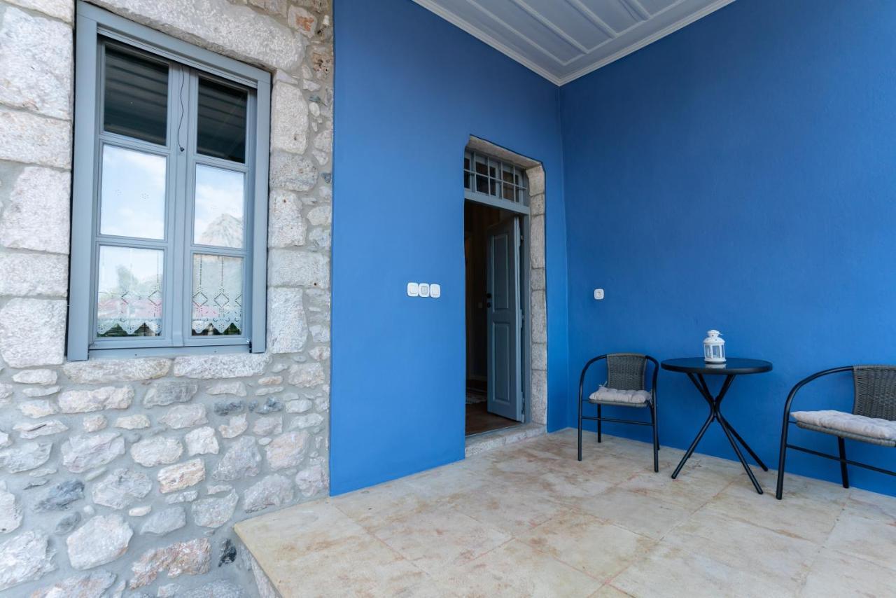 Englezena'S Guesthouse Leonídion 외부 사진
